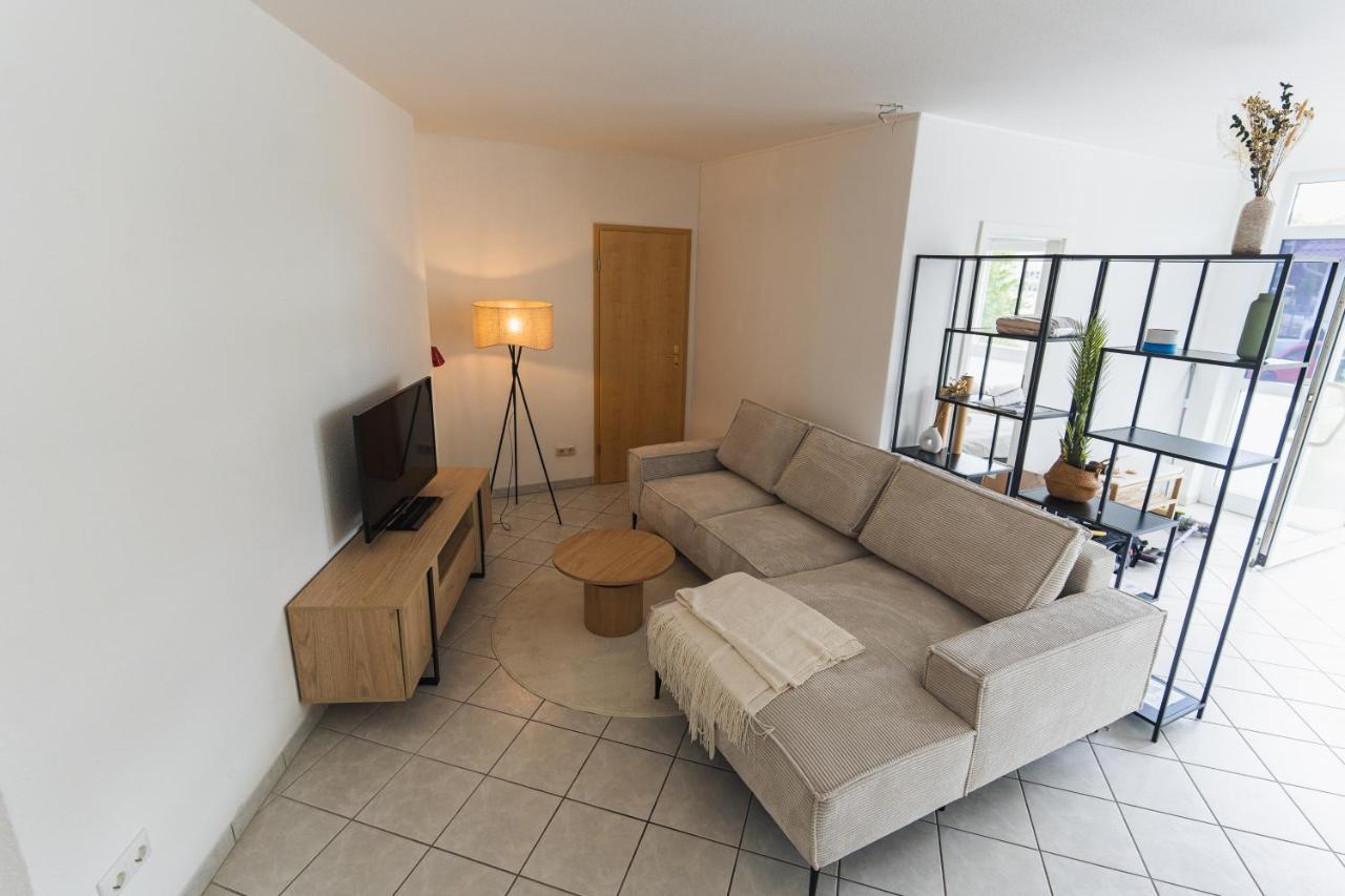 Appartment In Den Weinbergen Bei Mainz - Mit 2X Doppelzimmern, 1X Grosses Wohnzimmer, Bad & Kueche Stadecken-Elsheim Экстерьер фото