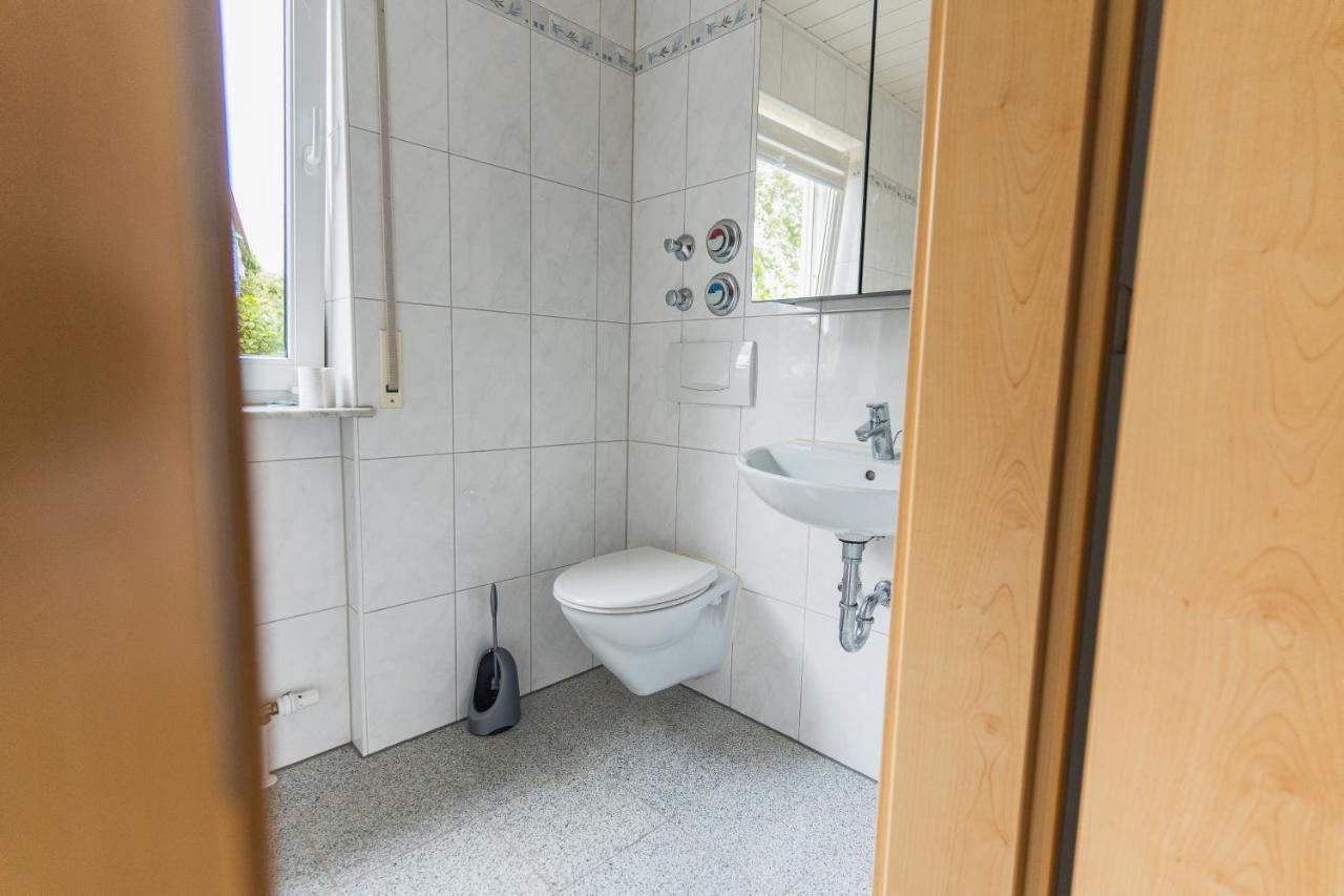 Appartment In Den Weinbergen Bei Mainz - Mit 2X Doppelzimmern, 1X Grosses Wohnzimmer, Bad & Kueche Stadecken-Elsheim Экстерьер фото