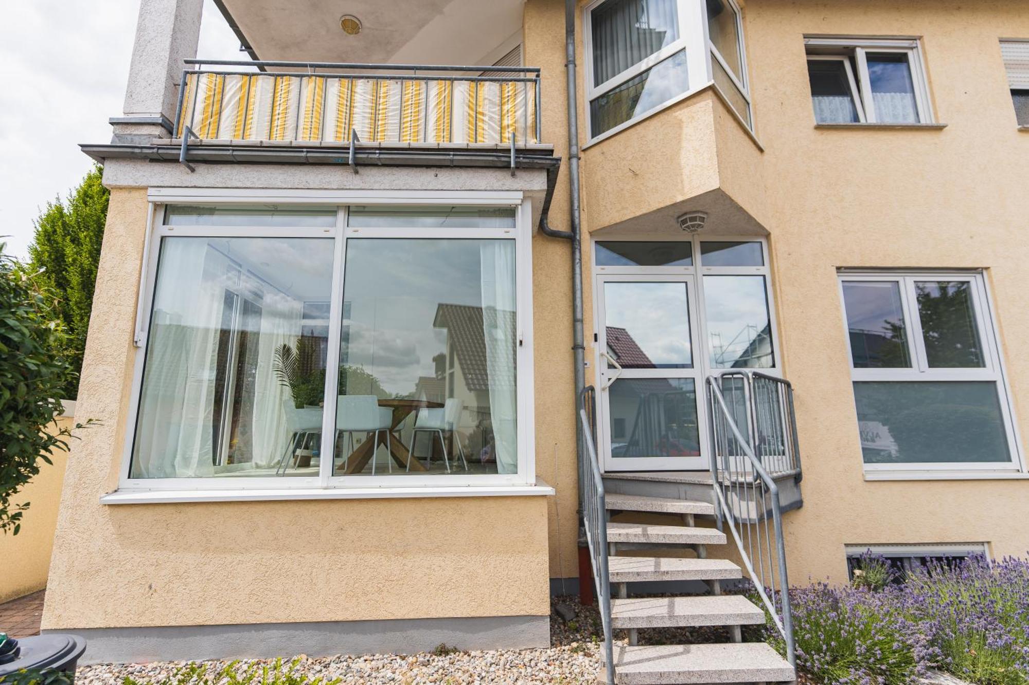 Appartment In Den Weinbergen Bei Mainz - Mit 2X Doppelzimmern, 1X Grosses Wohnzimmer, Bad & Kueche Stadecken-Elsheim Экстерьер фото